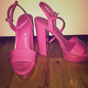 Hot pink Aldo wedges. Size 7.5